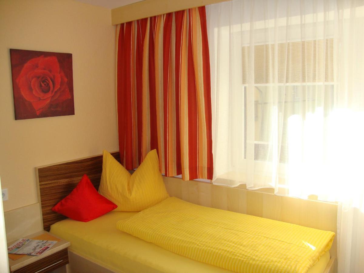 Haus Sonnschein Bed & Breakfast Сьолден Екстериор снимка
