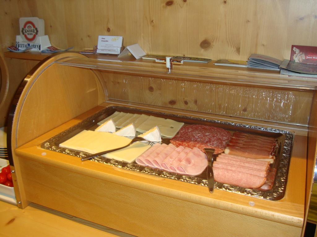 Haus Sonnschein Bed & Breakfast Сьолден Екстериор снимка