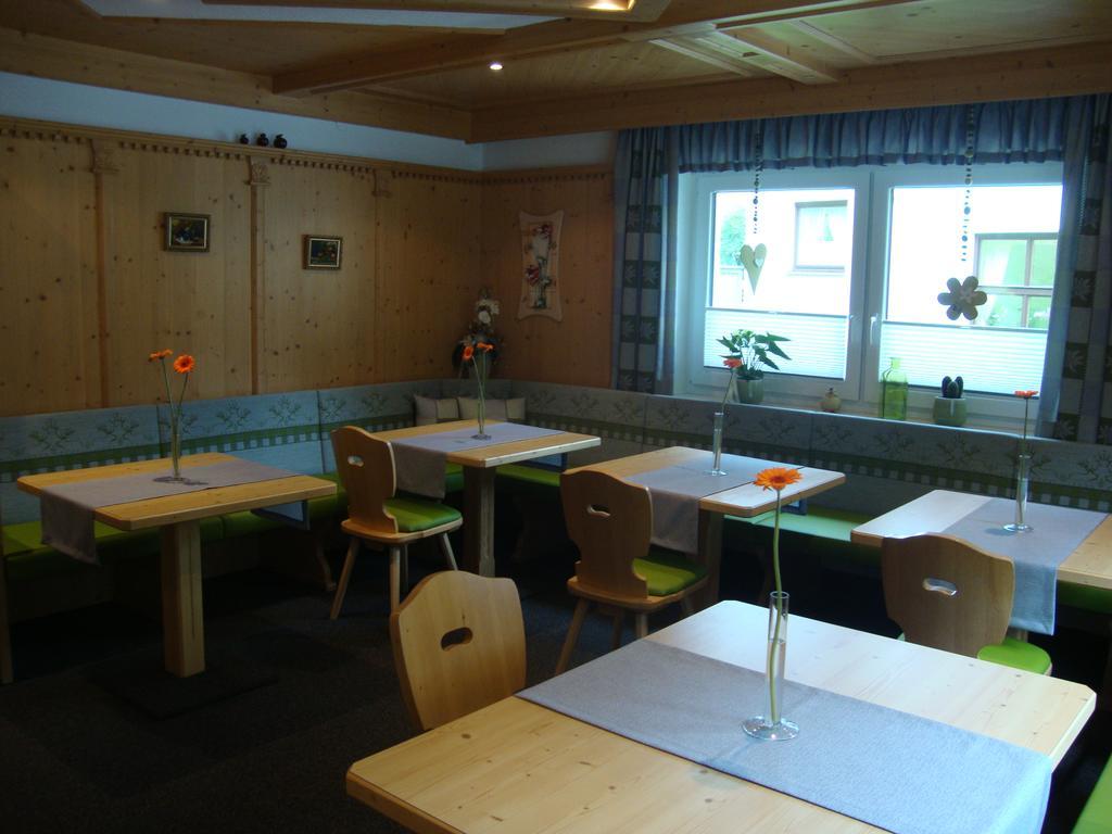 Haus Sonnschein Bed & Breakfast Сьолден Екстериор снимка