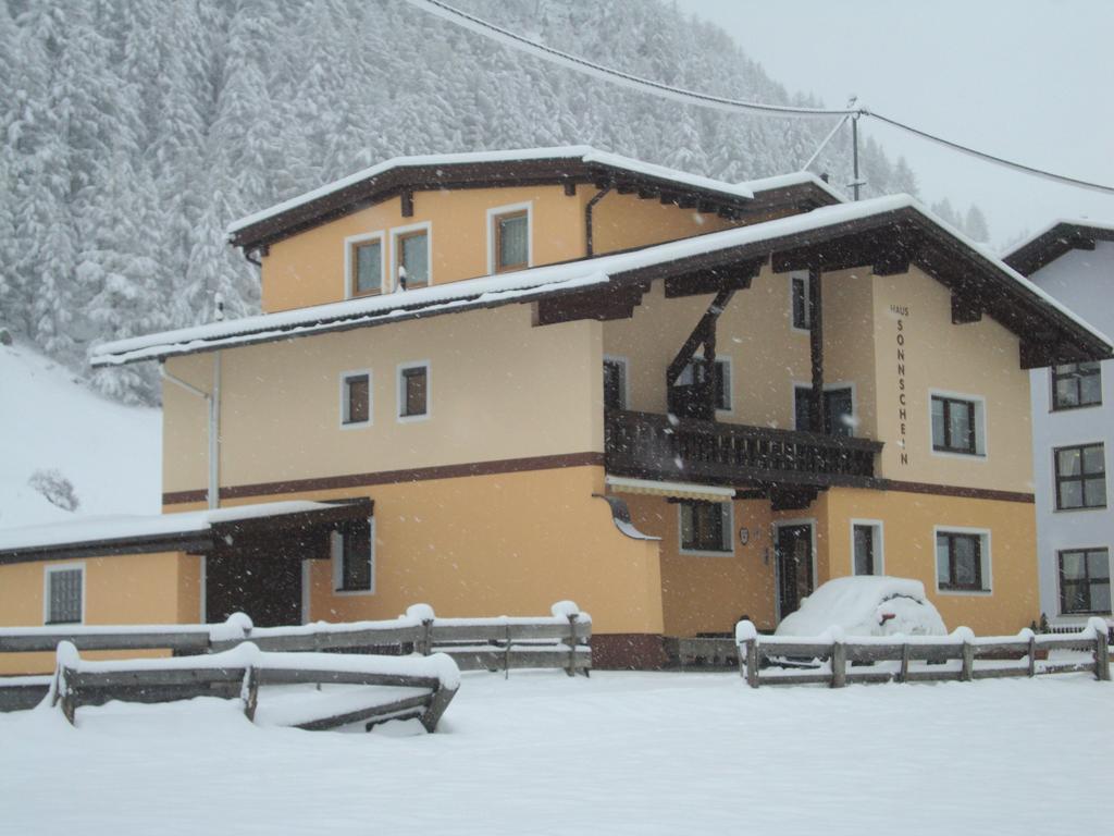 Haus Sonnschein Bed & Breakfast Сьолден Екстериор снимка