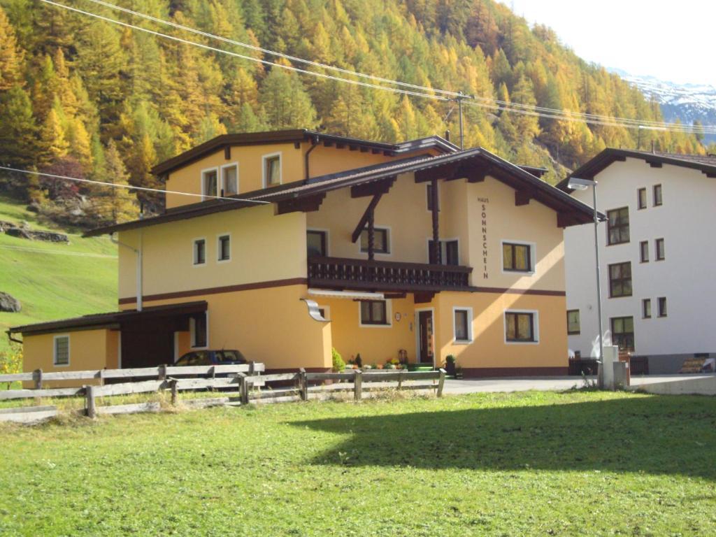 Haus Sonnschein Bed & Breakfast Сьолден Екстериор снимка