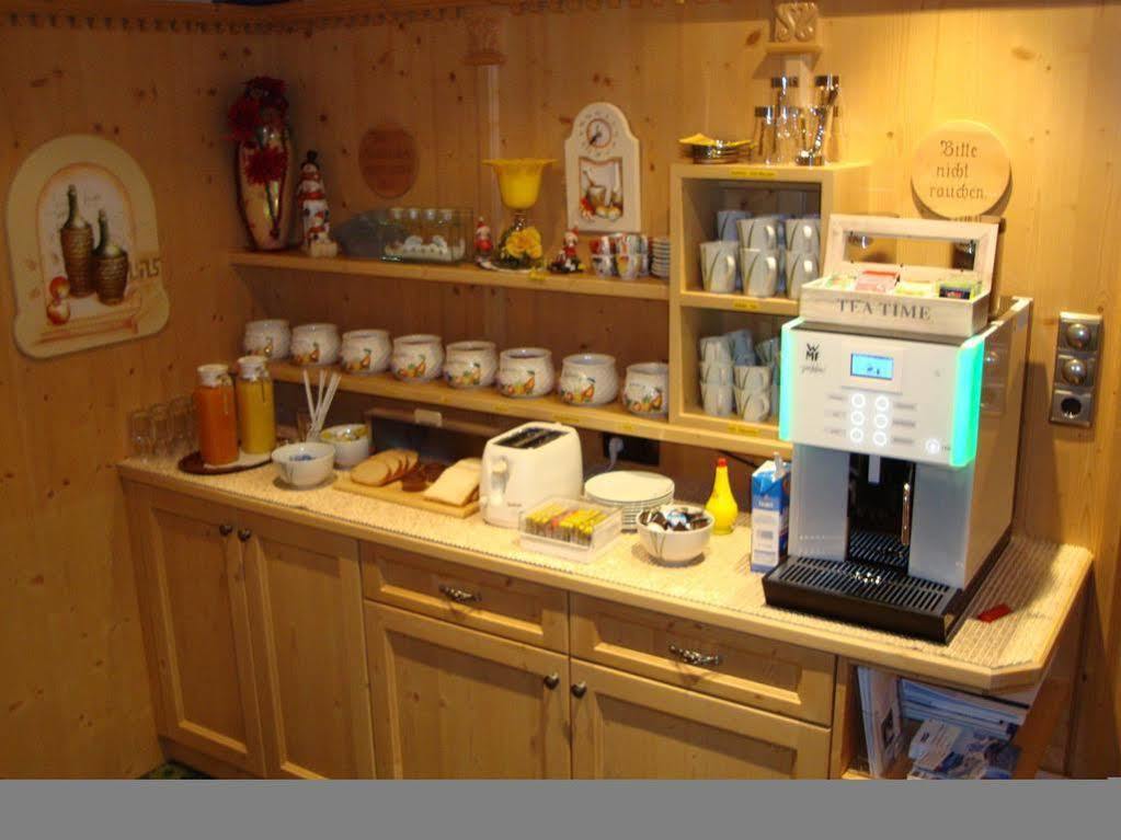 Haus Sonnschein Bed & Breakfast Сьолден Екстериор снимка